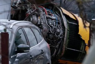 Un avión se estrelló con edificio en Lituania; hay un muerto