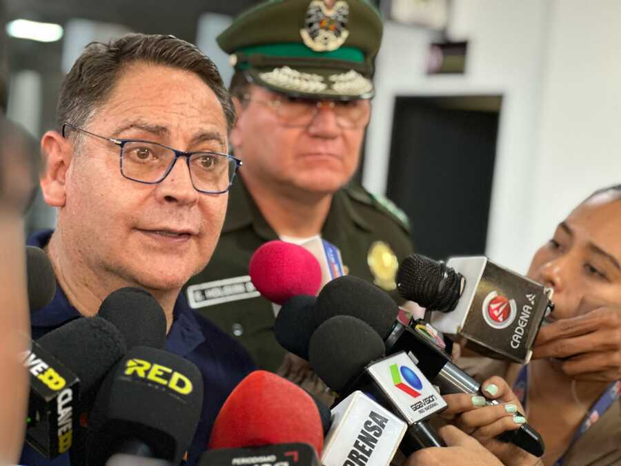 Policía desplaza canes especializados para buscar la quinta víctima en Pucamayu