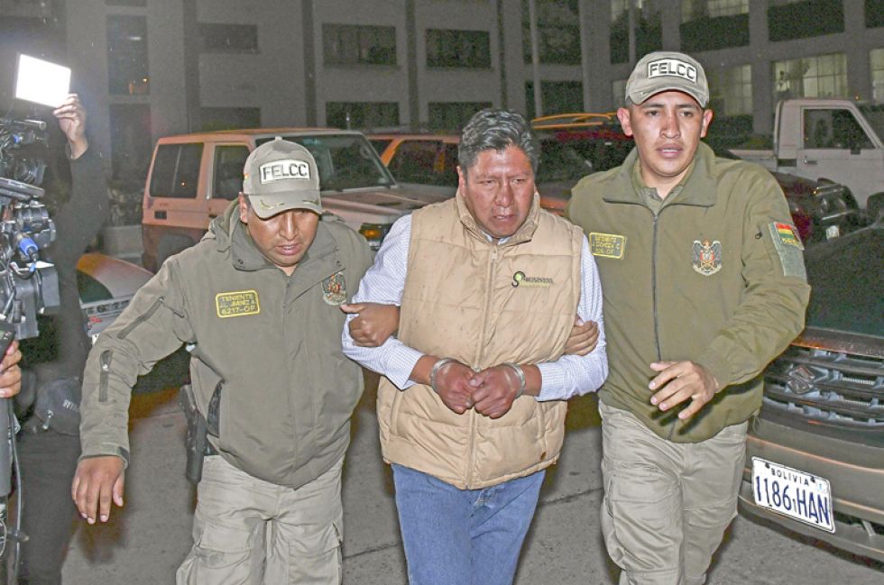 Justicia determina detención preventiva para el alcalde de Achocalla