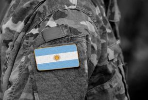 Un helicóptero argentino se precipitó en una operación de entrenamiento; hay cinco soldados heridos