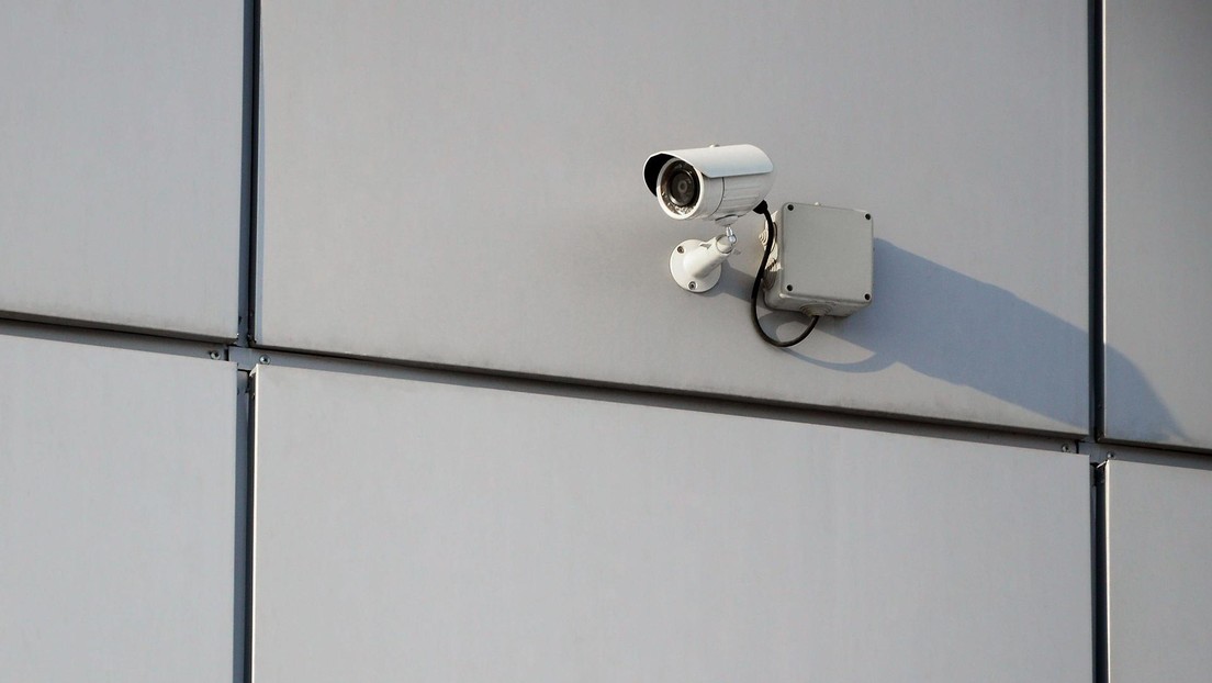 Encuentran más de 150 cámaras de videovigilancia ilegales en Veracruz, México