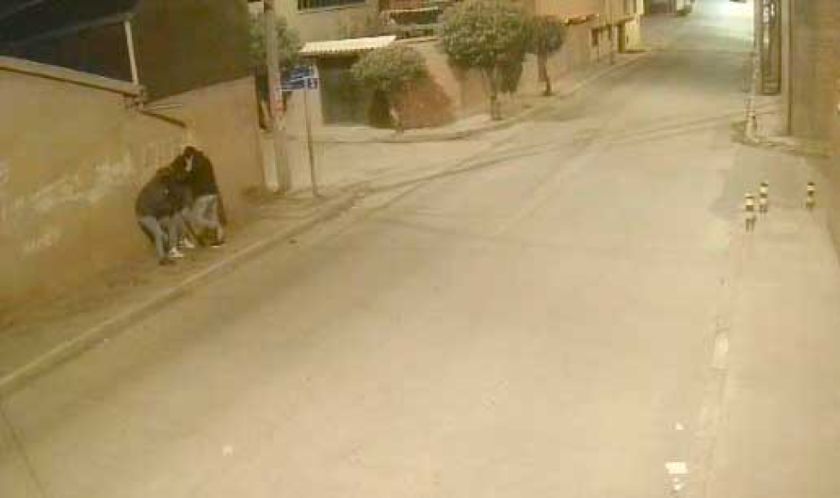FELCC en alerta: identifican pelea entre jóvenes y sospechan disputas entre pandillas