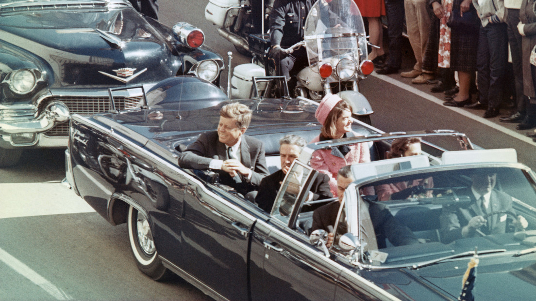 FBI descubre páginas secretas que albergan documentos sobre asesinato de John F. Kennedy