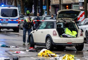 Vehículo embiste a transeúntes en Alemania; hay 28 heridos