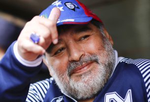 Argentina: inician juicio contra equipo médico que atendió a Maradona antes de su muerte