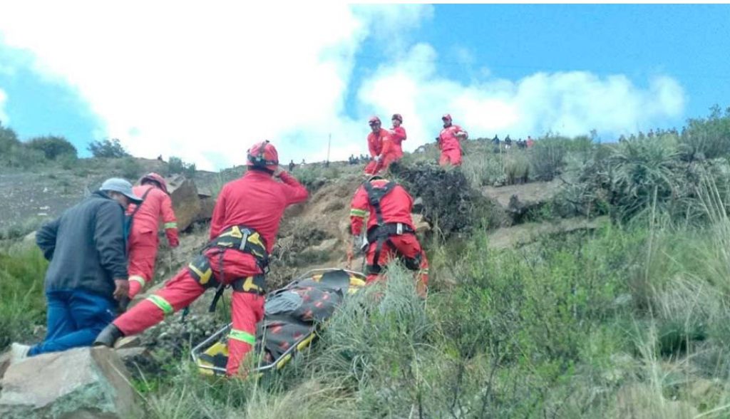 Una mujer pierde la vida en choque de volqueta en la carretera Potosí–Tarija